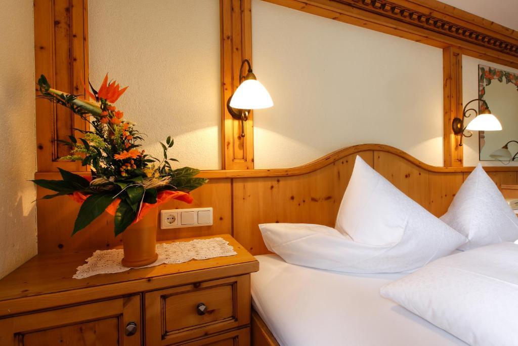 Pension Romantik Sölden Zimmer foto